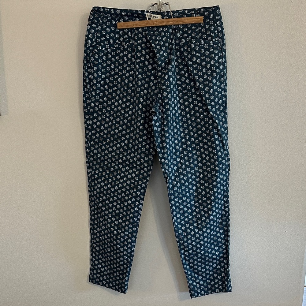 Orvis Turquoise Capris with White Medallion Print